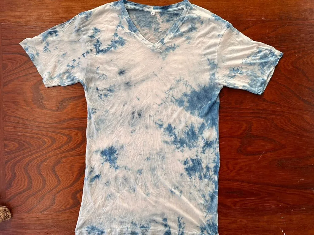 薄手Tシャツ