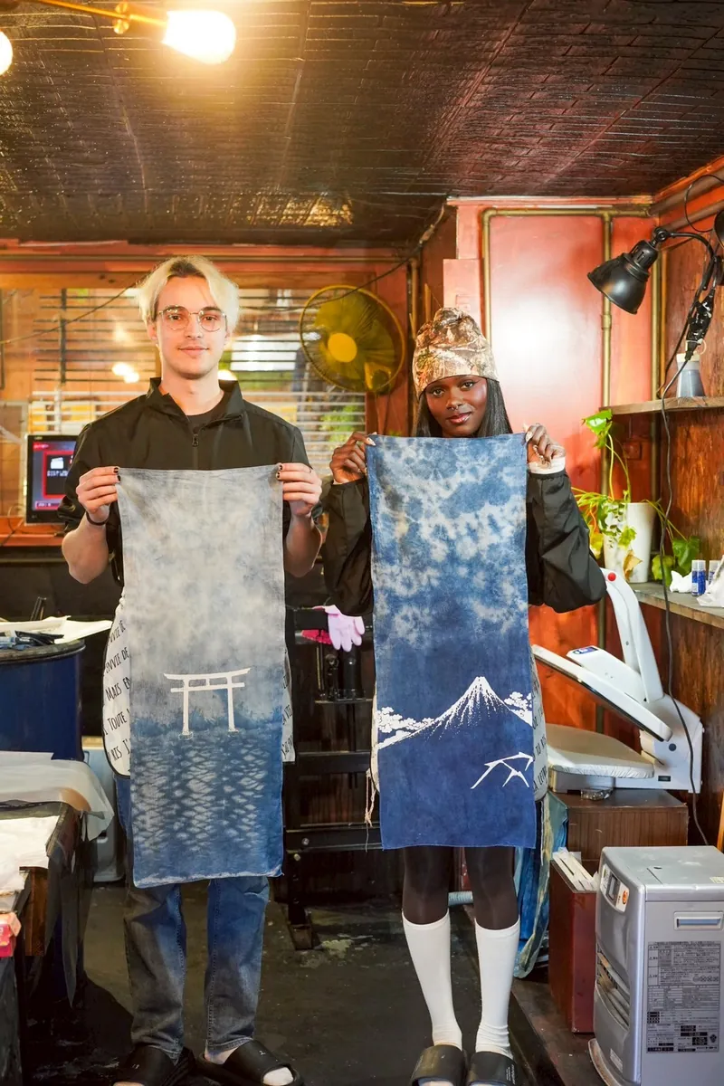 Silk screen gallery